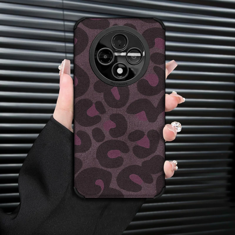 蓝粉豹纹适用真我13PRO气质手机壳翻毛皮手链复古皮质防摔pro+