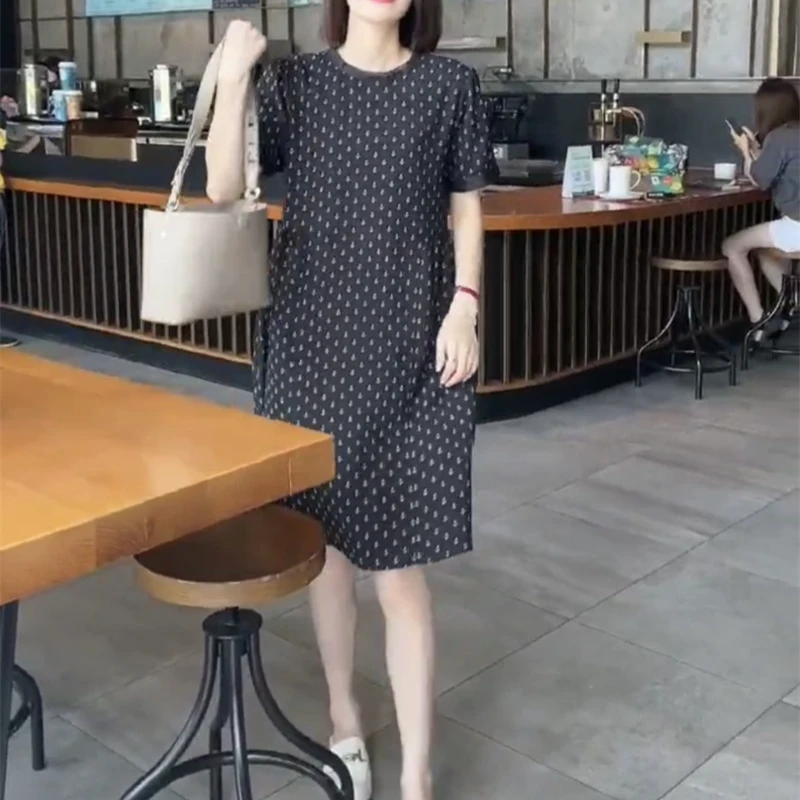 网红同款连衣裙2024夏季新款圆领短袖百搭韩版宽松显瘦小众连衣裙