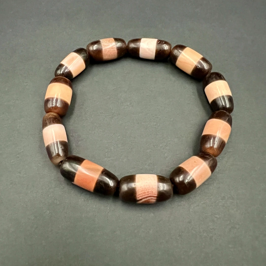 任晓攀手工红砂手串（现代玛瑙工艺品）