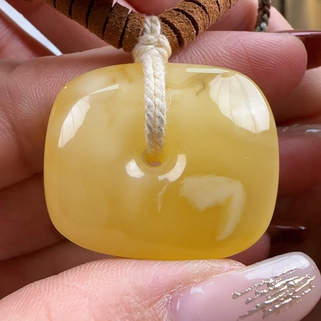 蜜蜡珠宝奇石未镶嵌