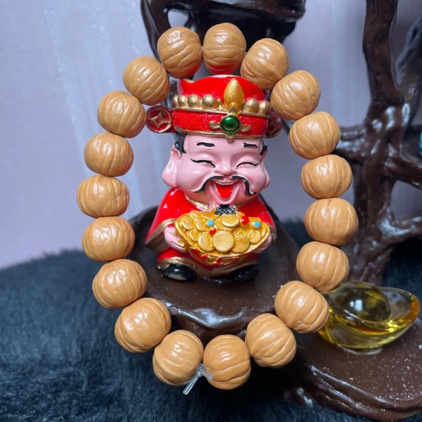 野生今年新籽精品双鳍猴头核桃手串