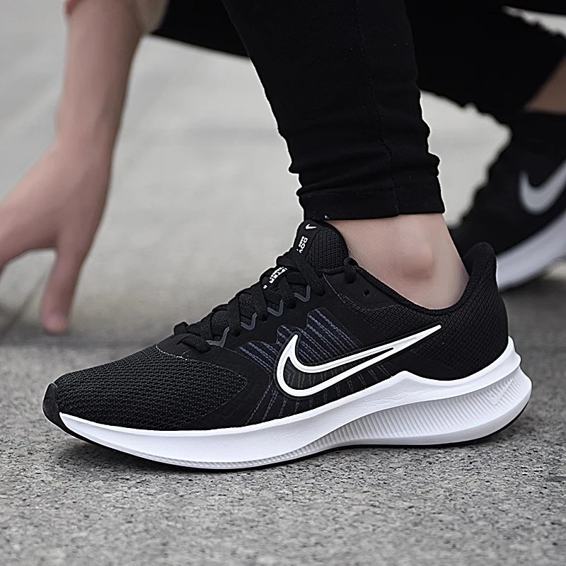 Nike耐克 DOWN SHIFTER 11网面女子时尚运动鞋跑步鞋 CW3413-006
