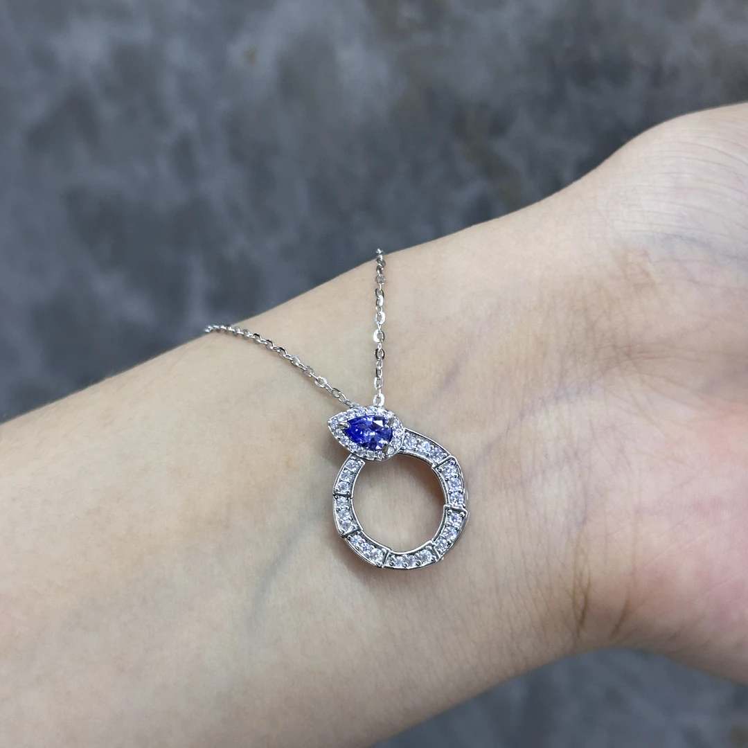 【欣遇珠宝】天然坦桑石项链通体s925银镶嵌时尚