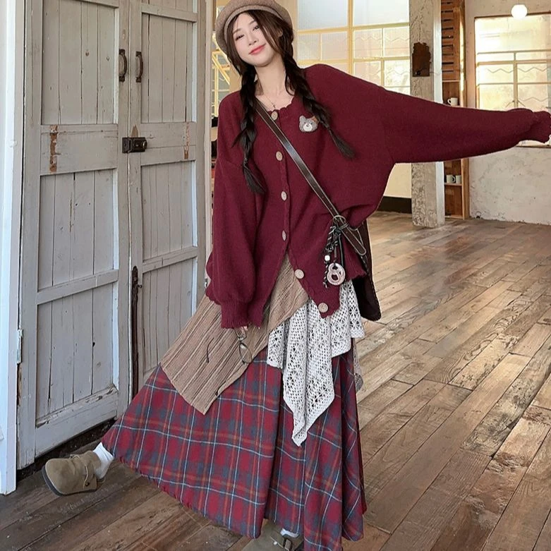 C-4056大码秋季新款简约花边毛衣开衫外套+半身裙两件套