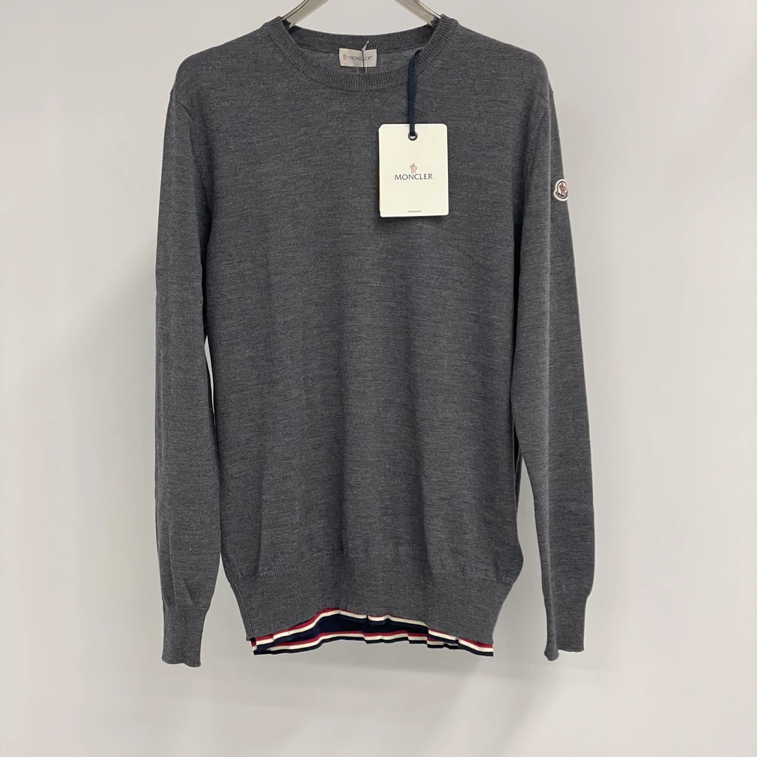 全新未使用 MONCLER 盟可睐 羊毛打底衫