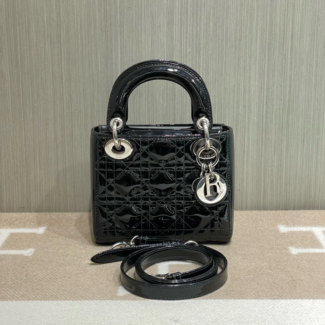 95新 Dior/迪奥 戴妃黑色漆皮三格斜挎包 奢侈手拎包
