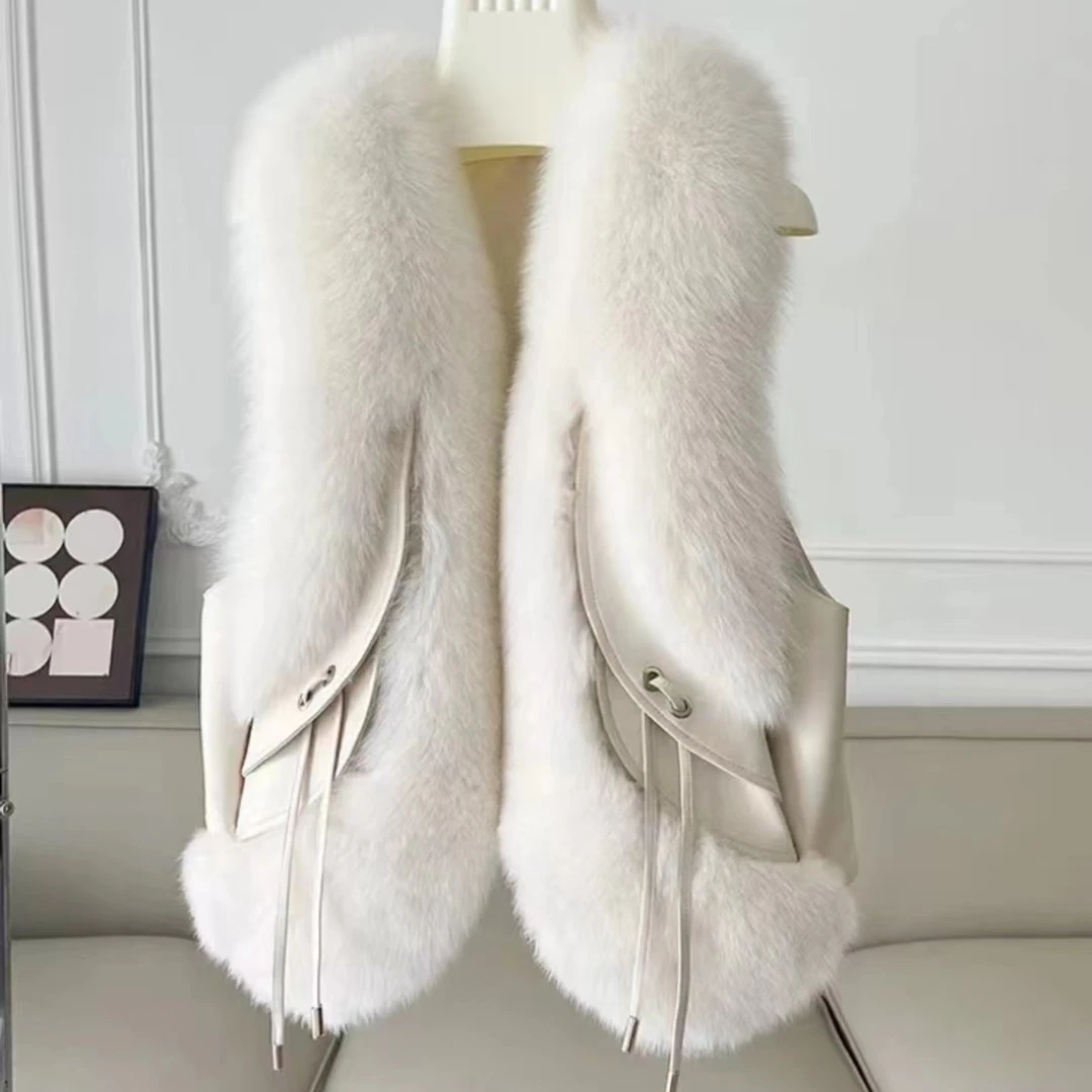 2025秋冬网红气质百搭轻奢保暖无袖设计师女款毛马甲2308#