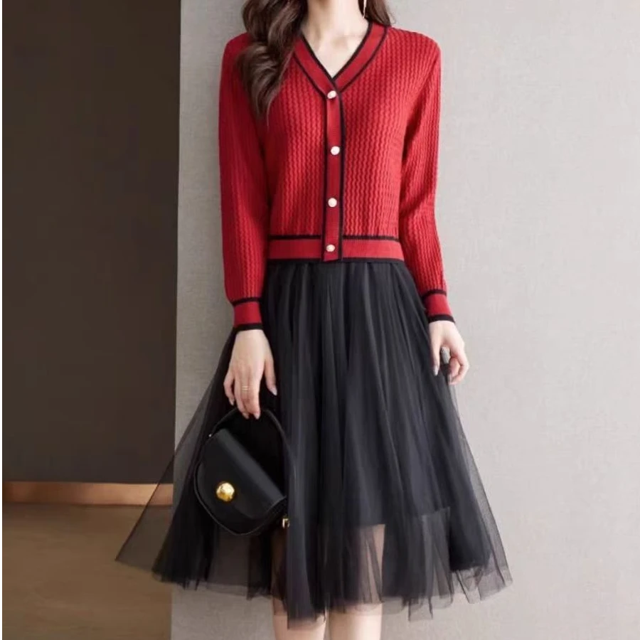 网纱高级感气质针织连衣裙V领假两件显瘦连衣裙女