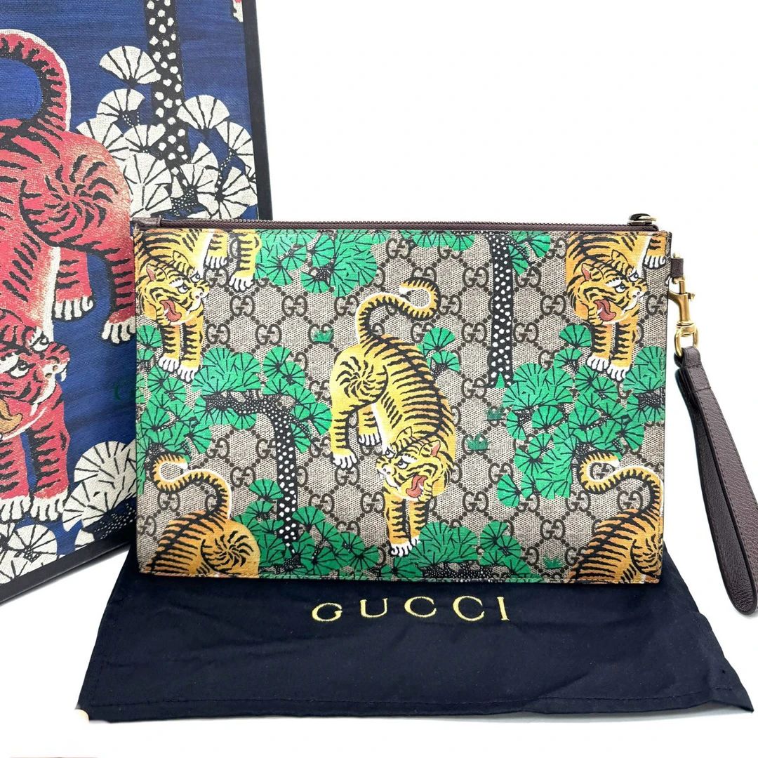 99新 GUCCI/古驰 男款老虎印花手拿包 尺寸30/20时尚百搭休闲个性