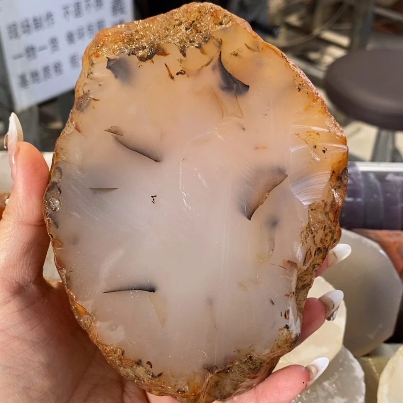 【闪购商品】定制玛瑙手镯未镶嵌Y****。