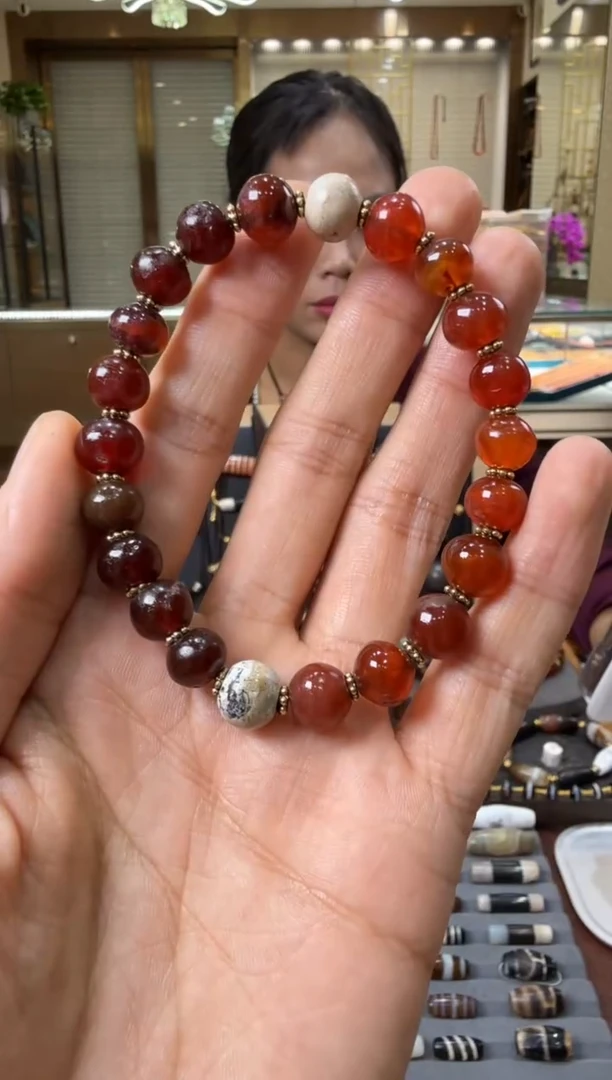 【闪购商品】玛瑙/玉髓珠宝半成品未镶嵌玛瑙珠手串