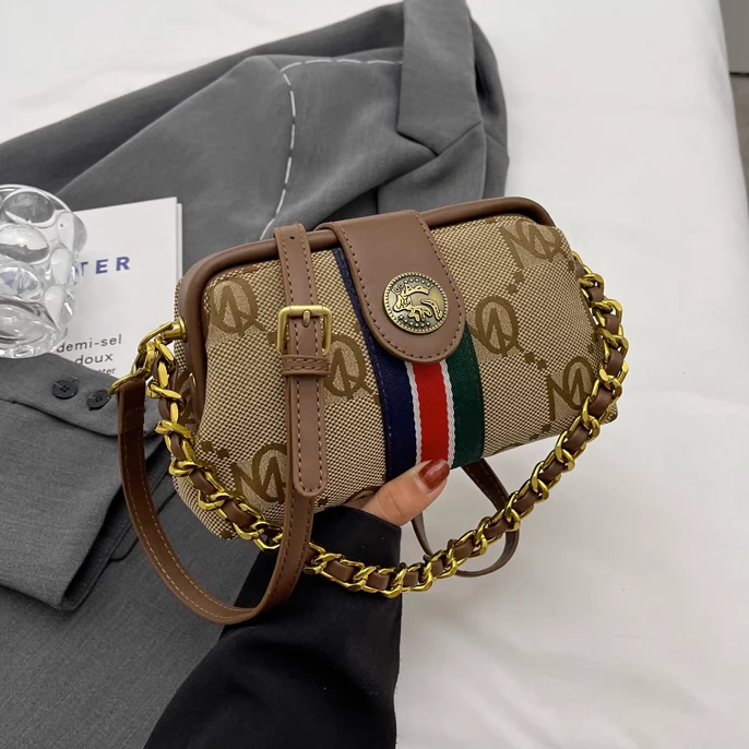 秋季百搭帆布小包包女2024新款高级质感斜挎包洋气时尚单肩小方包