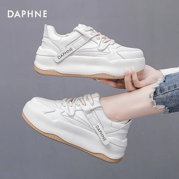 达芙妮品牌女鞋2025春季新款时尚百搭拼色系带厚底增高休闲鞋白鞋