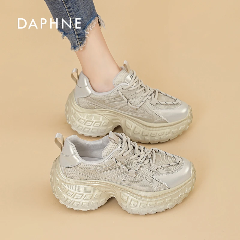 达芙妮女鞋2025新款网红老爹鞋时尚百搭厚底运动鞋减震舒适休闲鞋