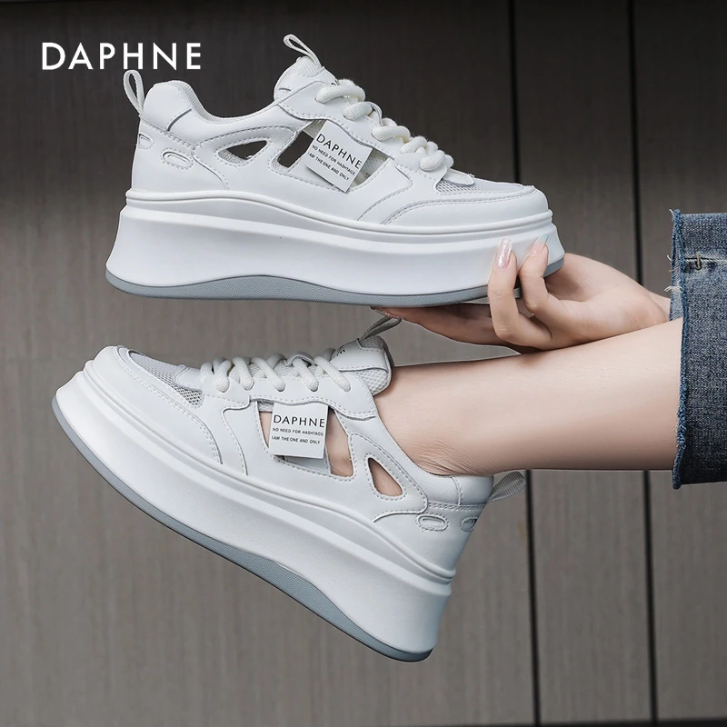 Daphne/达芙妮真皮女鞋夏季镂空小白鞋时尚韩版厚底外穿ins休闲鞋