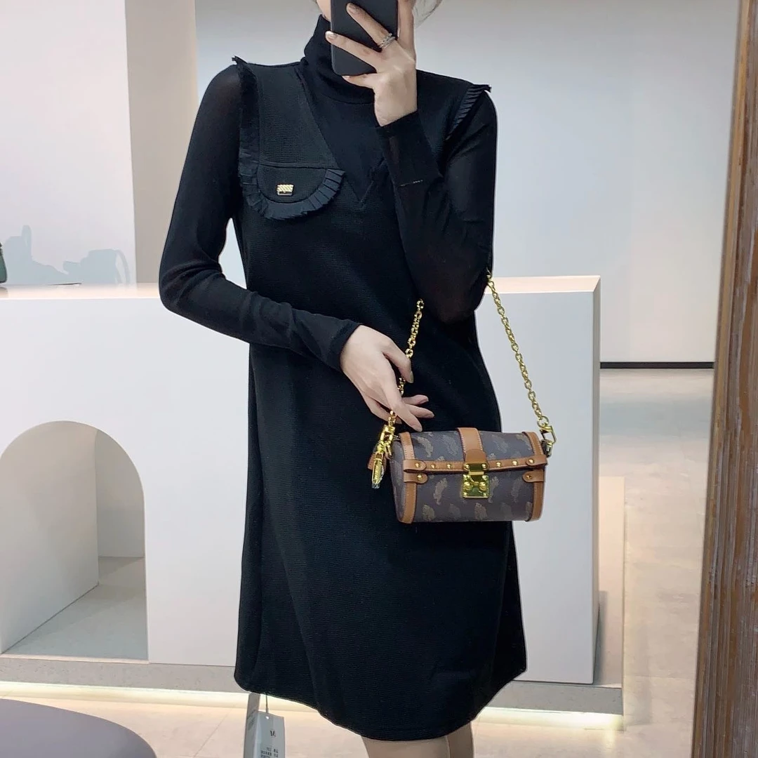 B22808 花边拼接气质连衣裙女a字裙时尚裙子春