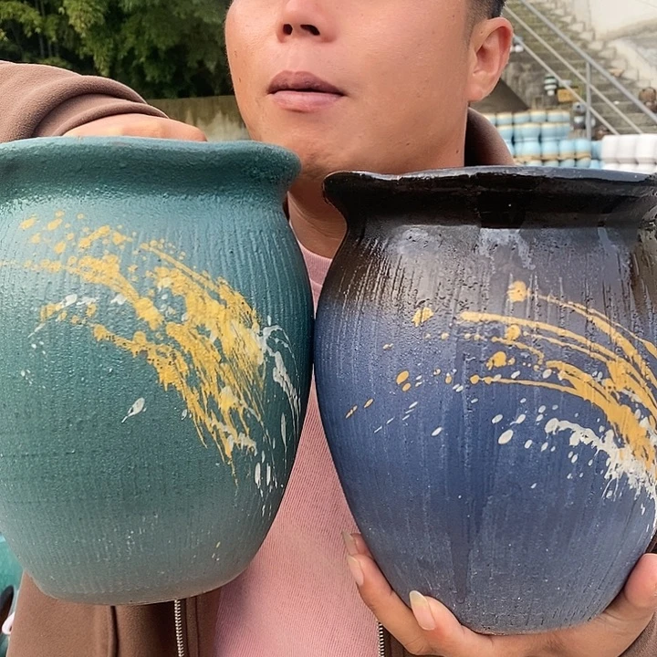 红陶20CM以下高22口18颜色不挑