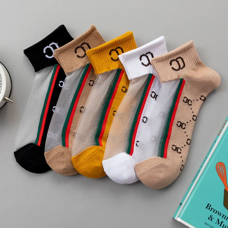 春夏薄款女袜双C字母袜ins风透气中筒袜防臭吸汗 耐磨船袜