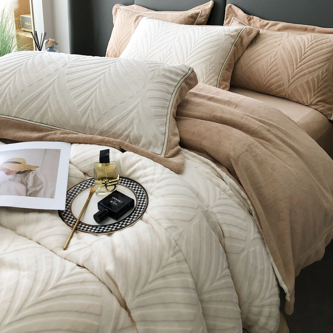 慕宸【枫叶】浮雕条纹加绒加厚保暖亲肤舒适柔软牛奶绒四件套秋冬款