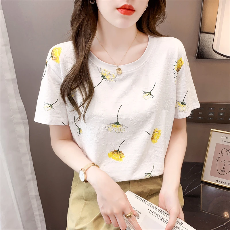 白色短袖T恤女2024新款爆款夏装女款韩版宽松设计感小众洋气上衣