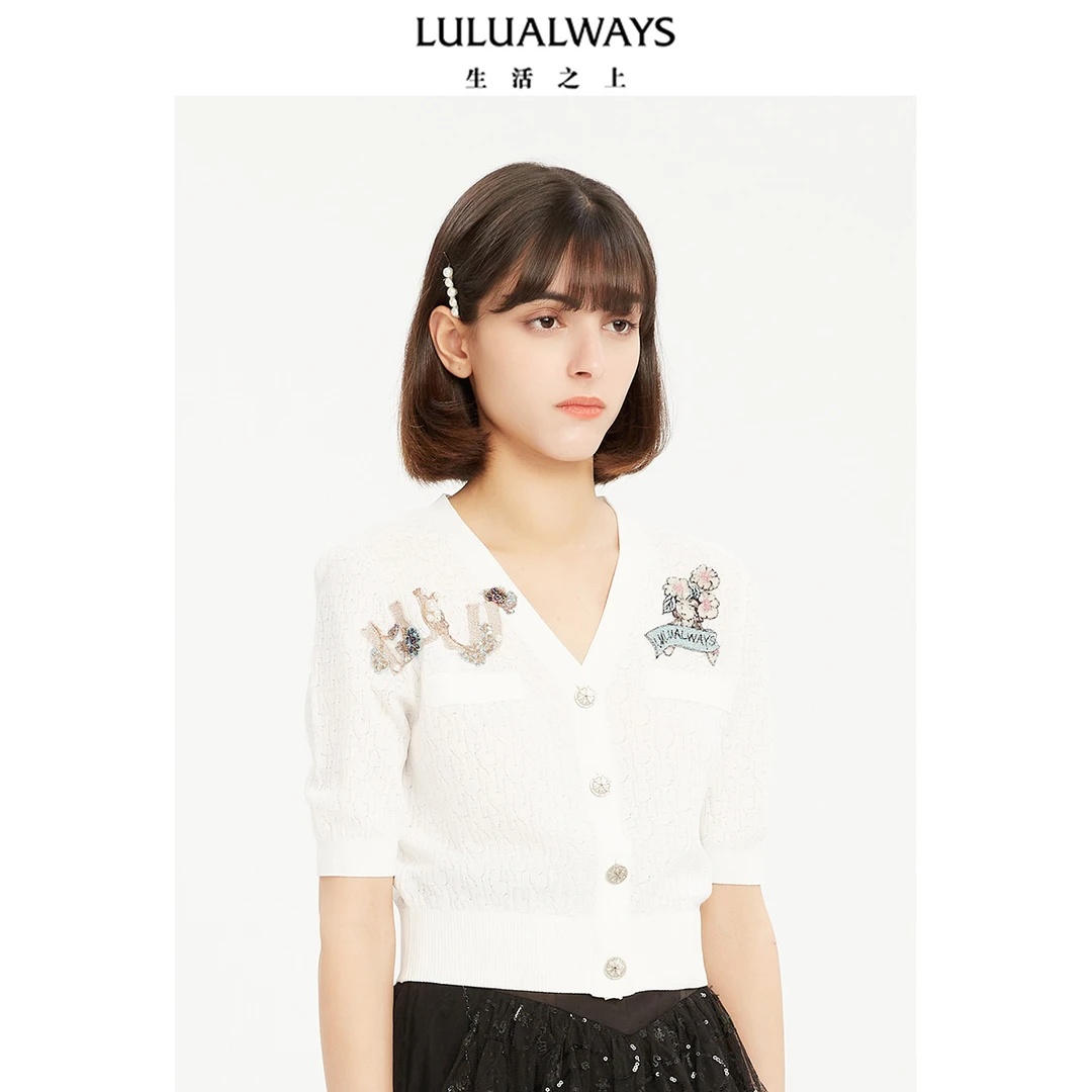 LULUALWAYS新款简约带logo刺绣针织开衫