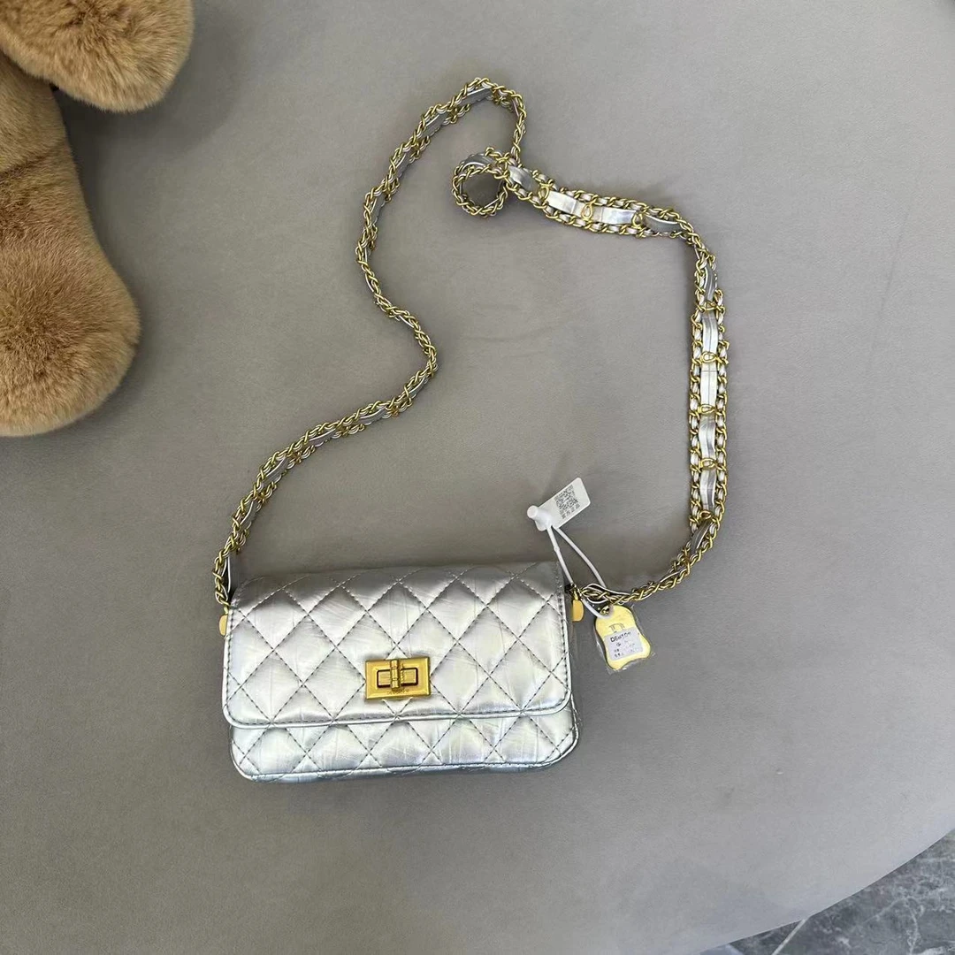 【叶子服饰】新款链条百搭时尚斜跨小包包8610