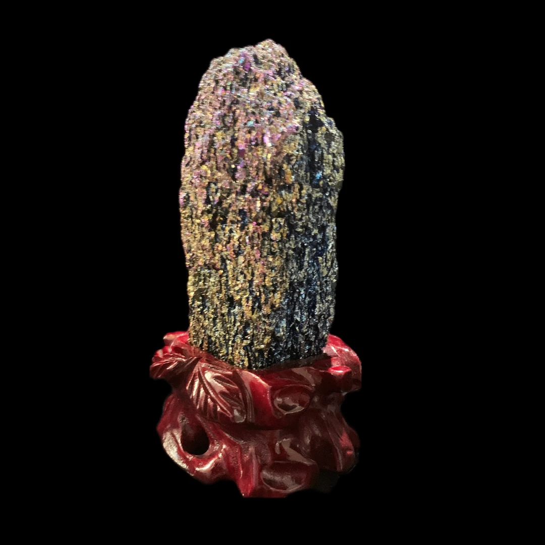 精品石头摆件，造型奇特。B11