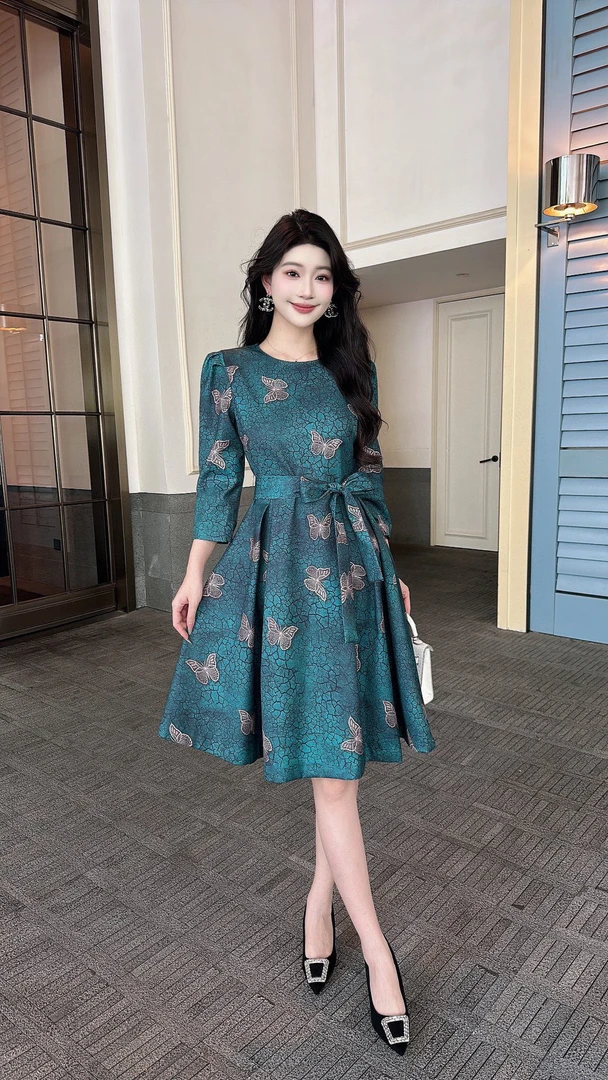 深圳南油印花连衣裙