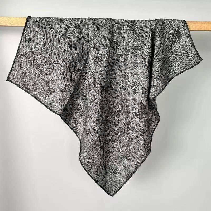 桑蚕丝羊毛【蕾丝山茶】60丝毛方巾双面印花手工卷边丝巾K801