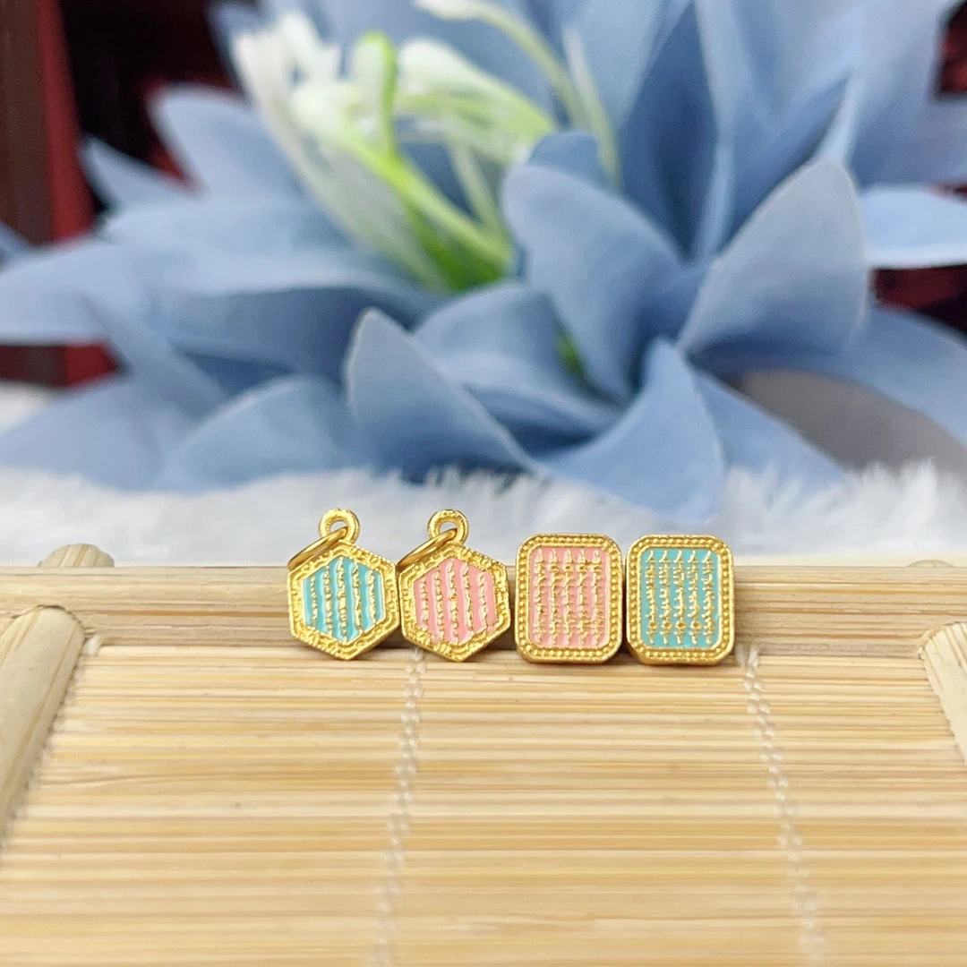 925银银制品 【萌宝饰品】烧蓝五条经小吊牌/通孔款 轻奢DIY配饰Z38