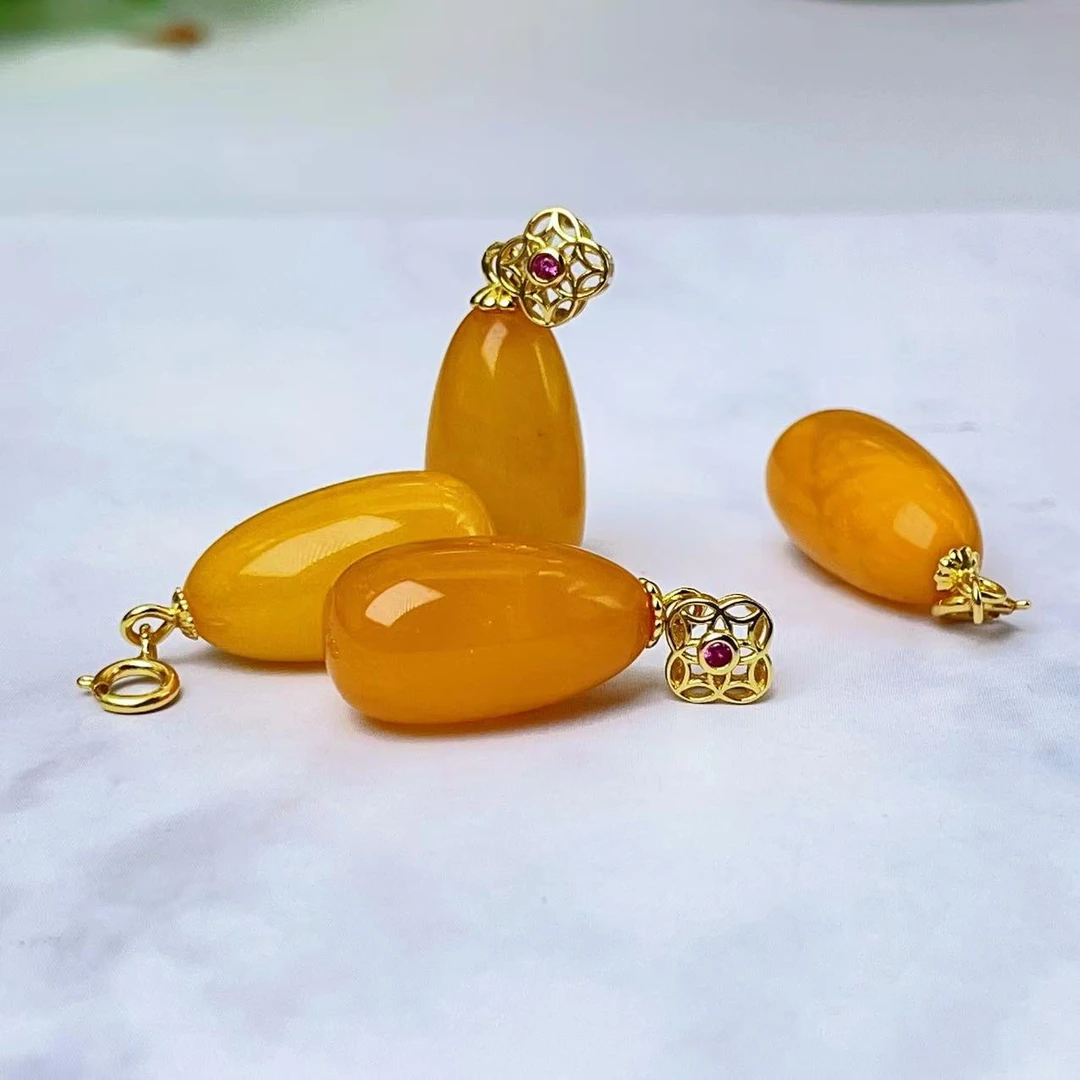 【萌宝饰品】B585天然蜜蜡水滴吊坠鸡油黄满蜜简约百搭DIY9*19mm