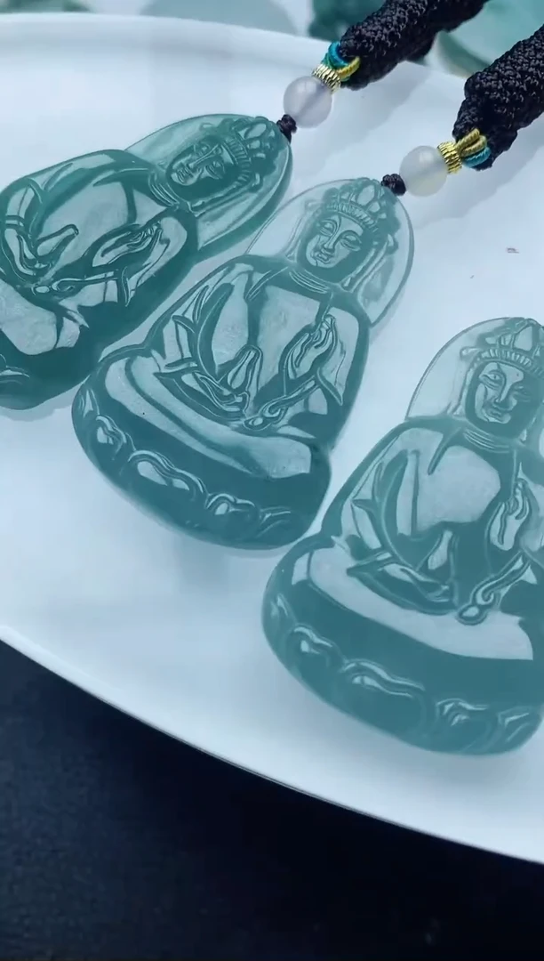 【闪购商品】翡翠颈饰未镶嵌多样性发货随机一件发货(素衣