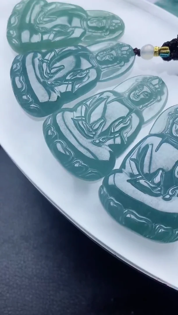 【闪购商品】翡翠颈饰未镶嵌多样性发货随机一件发货(素衣