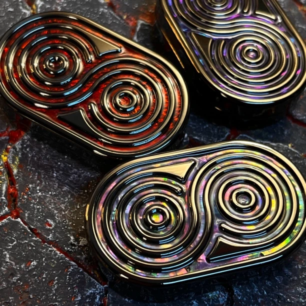 贝母律动2.0哈噜玩家edc推牌解减压黑科技玩具指尖陀螺手把件神器