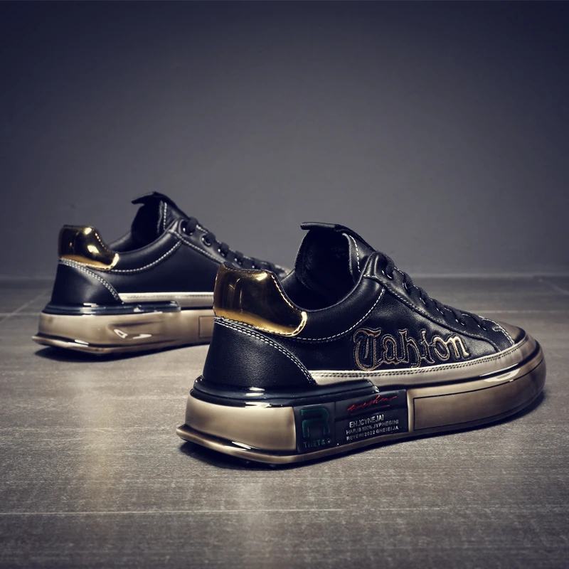 男生鞋子潮鞋新款秋季黑色透气欧洲站高级时尚百搭休闲男士皮鞋