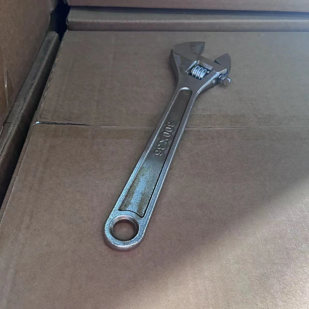 粉丝浮力 12寸活动扳手