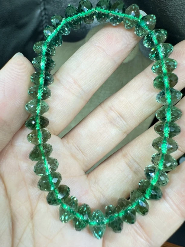 绿宝切割面手串 e627