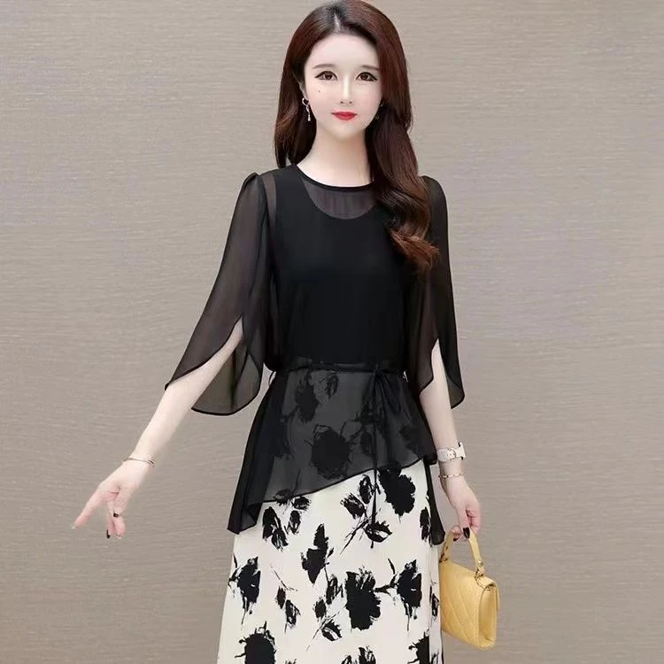 爆款高端精致气质小衫夏季薄款上衣细带修腰显瘦洋气中长款遮肚衫