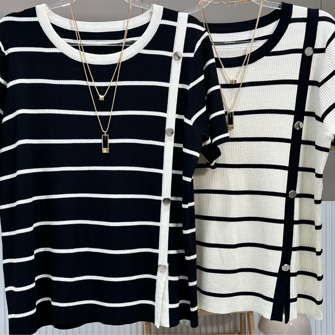 【苹果现货清清】PDM21062黑白条纹开叉针织上衣显瘦短袖t恤女