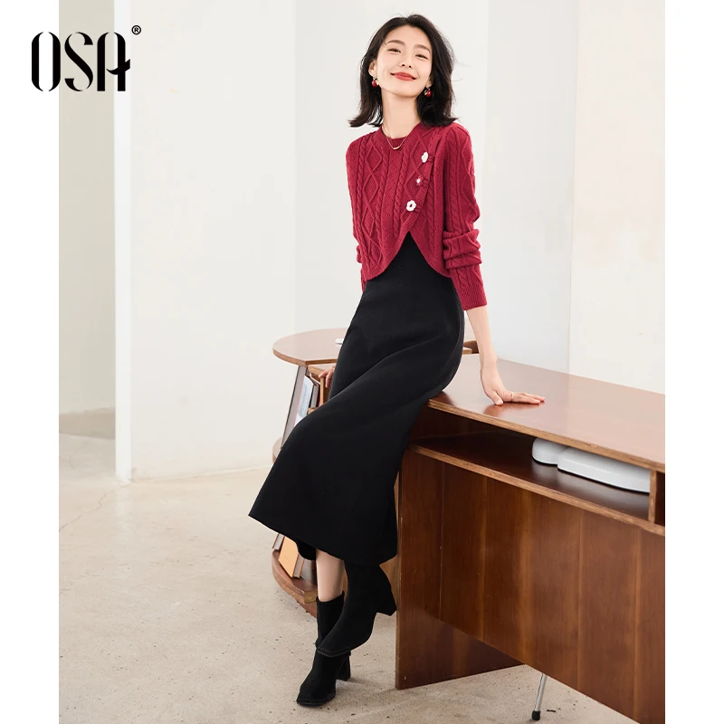 OSA/欧莎气质秋冬套装红色扭花毛衣针织连衣裙两件套S123D13011
