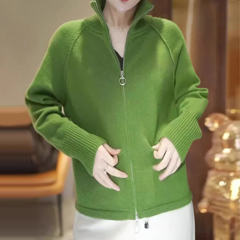 绿色洋气毛衣爆款2025新款高贵时尚妈妈装上档次拉链开衫毛针织衫