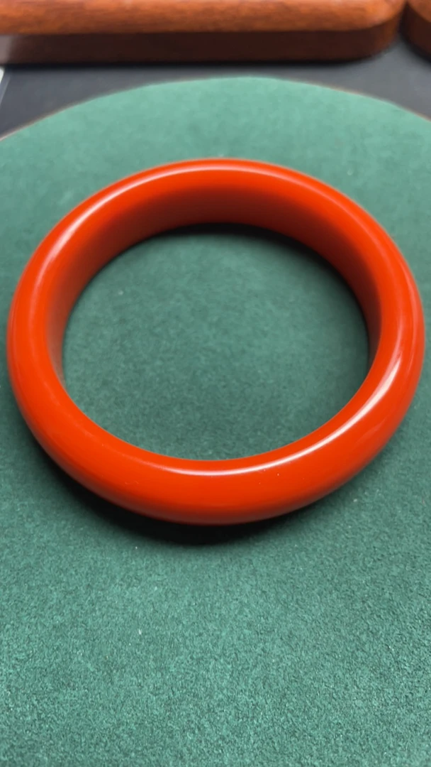 622号-精品莫色正圈手镯