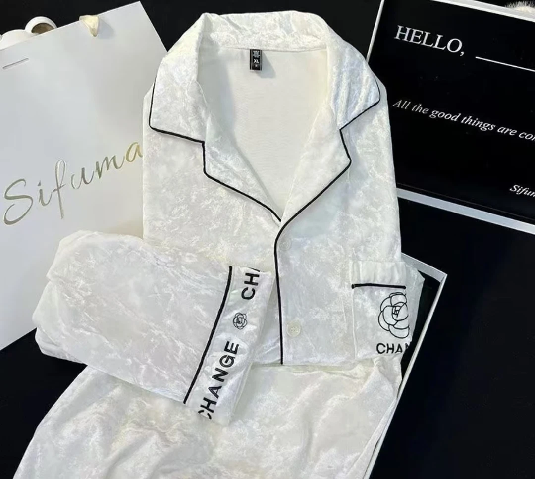 高级感山茶花金丝绒睡衣女春秋款长袖奢华保暖冬季开衫家居服套装