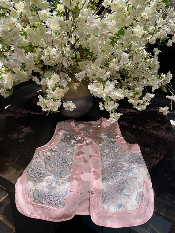 “胭脂”粉黛高定款轻奢新中式重工马甲