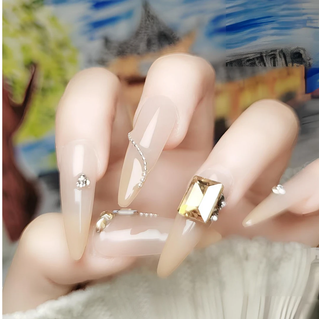 美拉德风大钻长杏仁穿戴甲