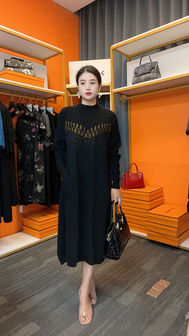 11欧版定制黑金重工大码秋冬针织轻奢女装连衣裙