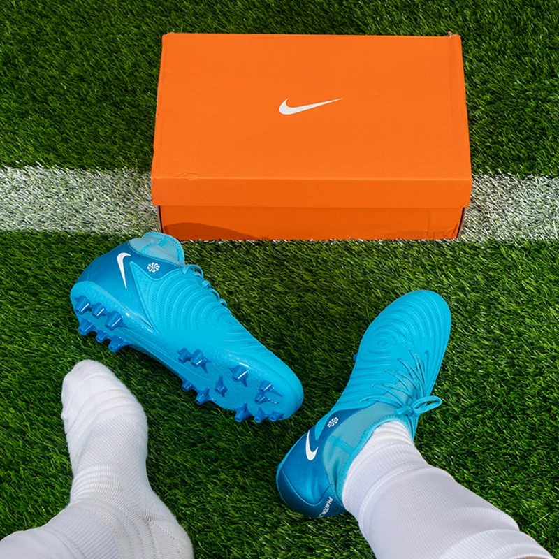 【跨年好礼】耐克男鞋2025新款PHANTOM LUNA 2足球鞋AG钉鞋FJ2585