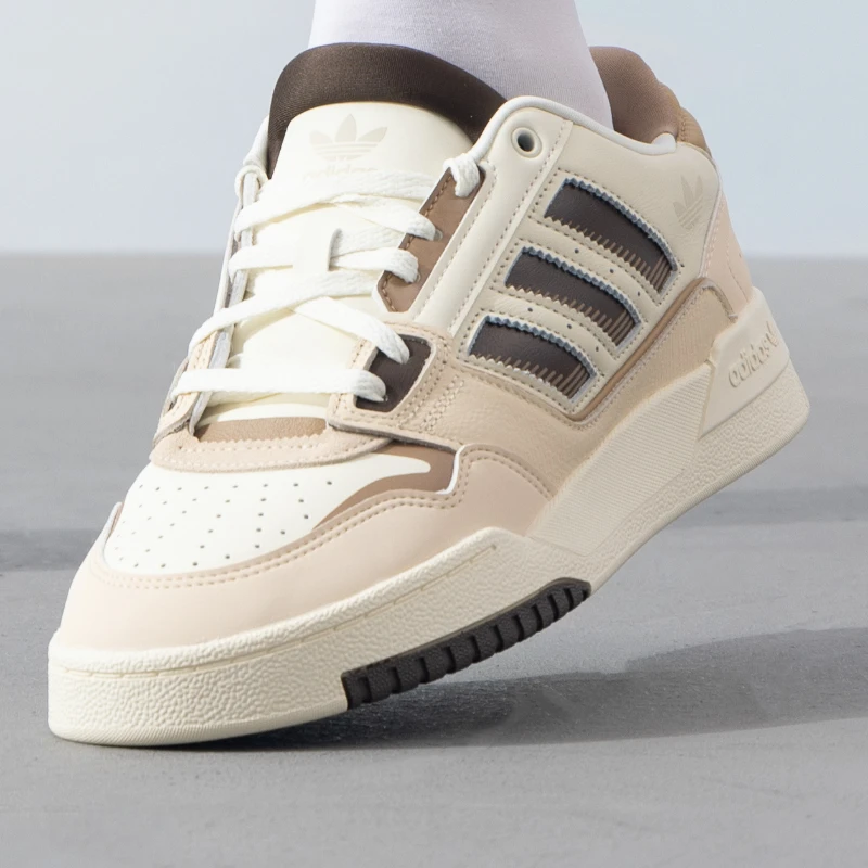 adidas阿迪达斯三叶草板鞋男鞋女鞋新款时尚运动低帮休闲鞋JP5884