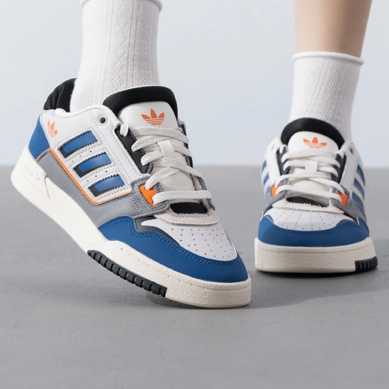 adidas阿迪达斯三叶草板鞋男鞋女鞋新款运动鞋低帮休闲鞋子JI2070