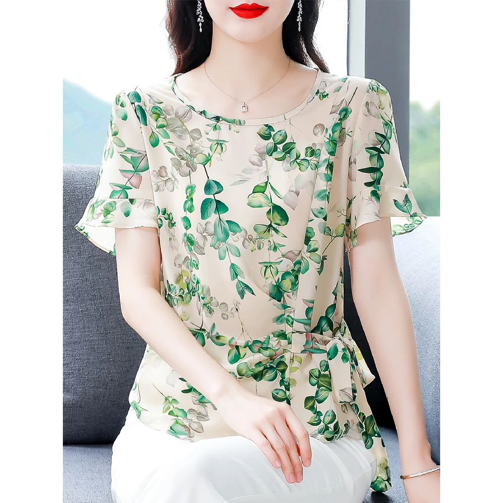 2025新款夏装年轻妈妈宽松遮肚雪纺衫女短袖别致漂亮收腰碎花上衣